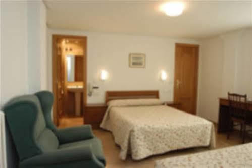 Hostal Aragon Теруэль Экстерьер фото